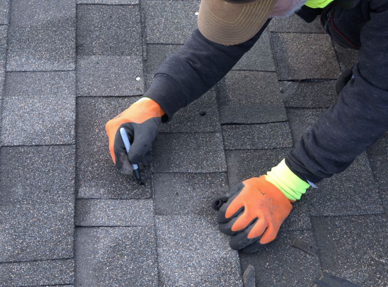 Shingles Repair in Oakmont, PA